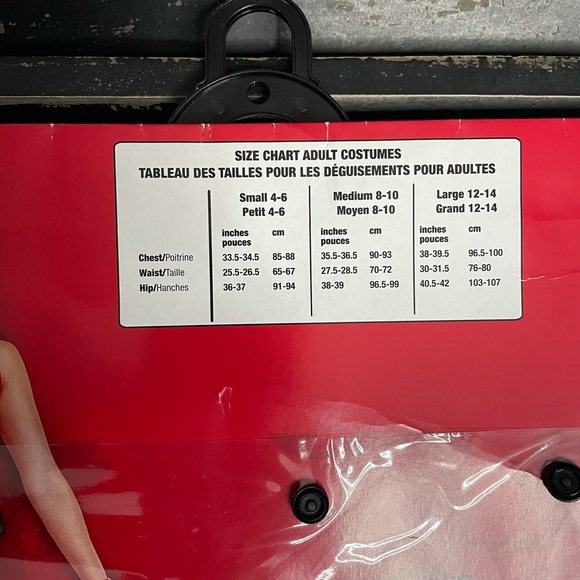 ANGRY BIRDS Sassy Red Bird Halloween Costume NEW - Picture 4 of 4